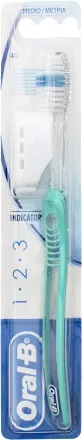 ORALB 123 INDICATOR SPAZZOLINO MANUALE SETOLE 40 MEDIE - Farmacianuova.eu