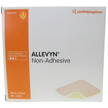 MEDICAZIONE IDROCELLULARE STERILE ALTAMENTE ASSORBENTE NON ADESIVA IN SCHIUMA DI POLIURETANO 10X10CM 3 PEZZI - Farmacianuova.eu