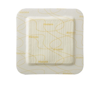 MEDICAZIONE BIATAIN IN SCHIUMA DI POLIURETANO CON BORDO ADESIVO IN SILICONE 10X10 CM 10 PEZZI - Farmacianuova.eu