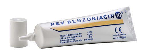 REV BENZONIACIN 10 CREMA 30 ML - Farmacianuova.eu