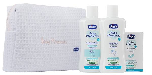 CHICCO BABY MOMENTS BEAUTY BAG W ZIP ROSA BAGNOSCHIUMA PELLI DELICATE 200 ML + SHAMPOO PELLI DELICATE 200 ML + SAPONE SOLIDO PELLI DELICATE 100 G - Farmacianuova.eu